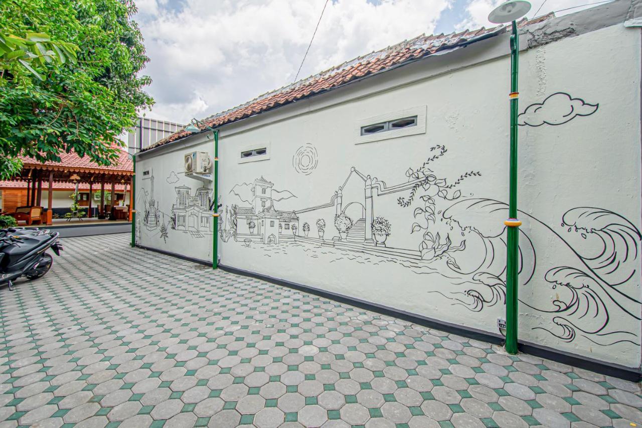 Roemah Noni Macanan Guest house Yogyakarta